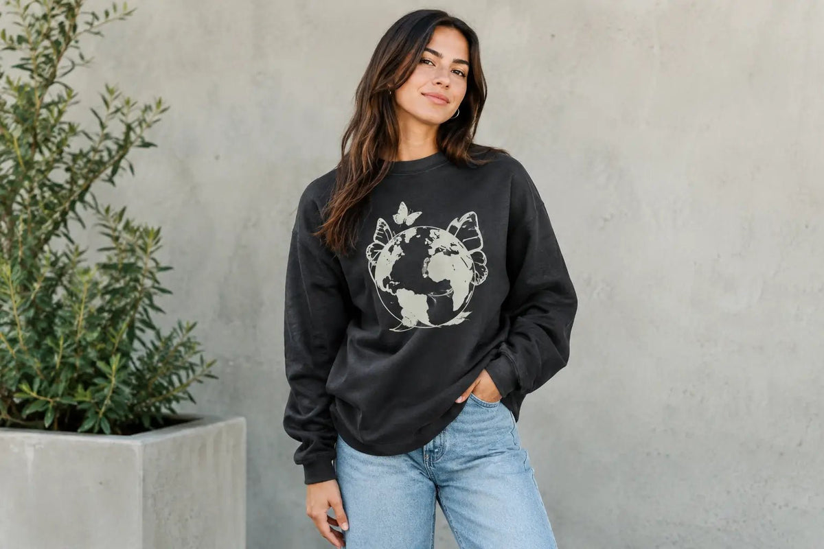 Bold Slogan Fashion That Hits Without Trying - BRAKELESS
