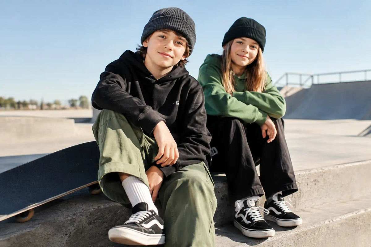 How to Choose Kids Skate Clothing That Keeps Up - BRAKELESS